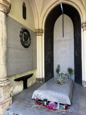 Vinohradský hřbitov