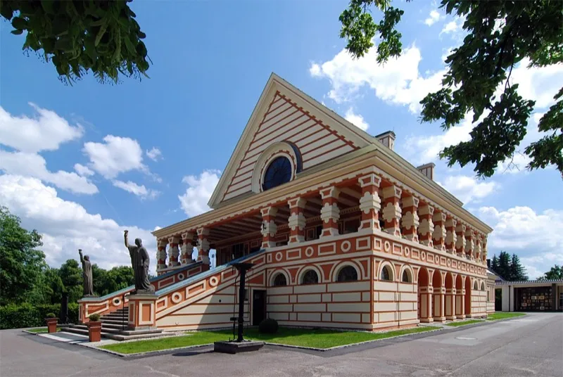 Velká obřadní síň krematoria Pardubice