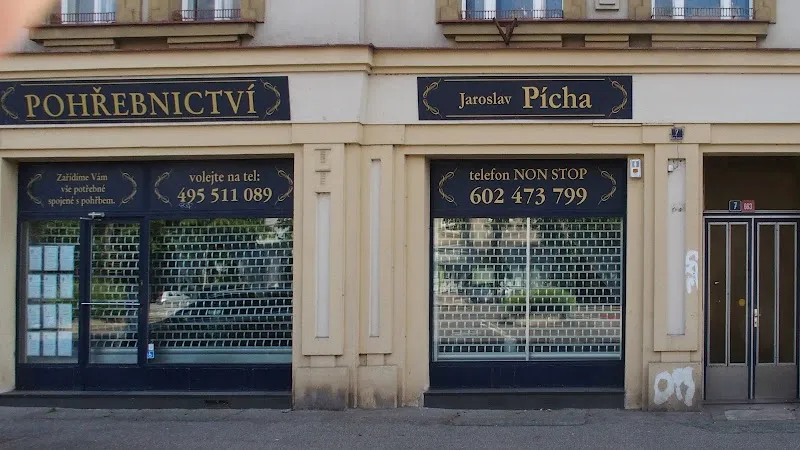 Jaroslav Pícha - Pohřebnictví