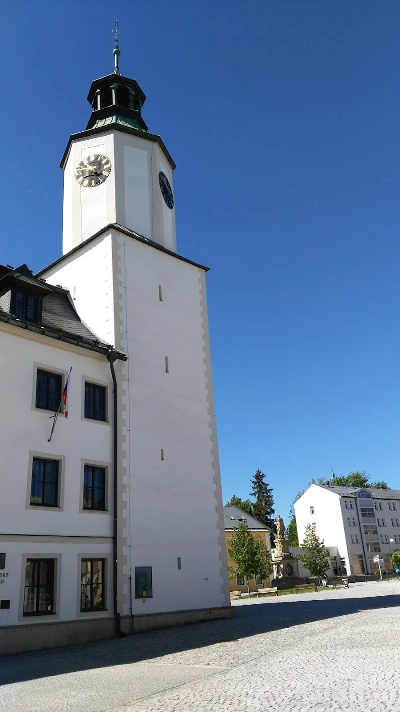 Pohřební Služby - Filip František